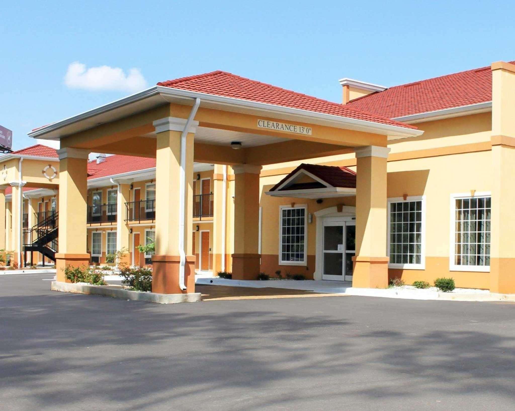 Quality Inn & Suites Greenville I-65 Exteriör bild