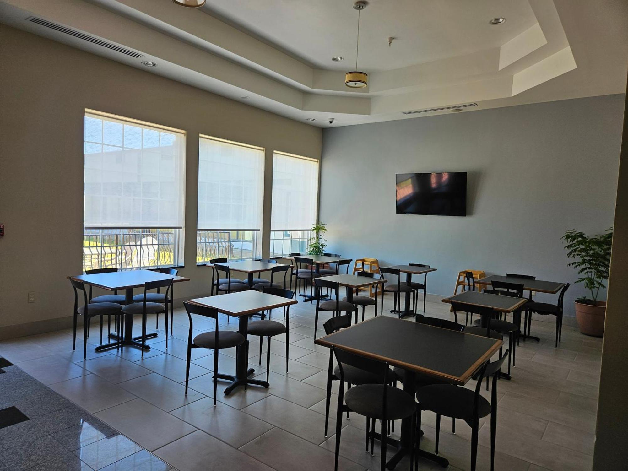 Quality Inn & Suites Greenville I-65 Exteriör bild